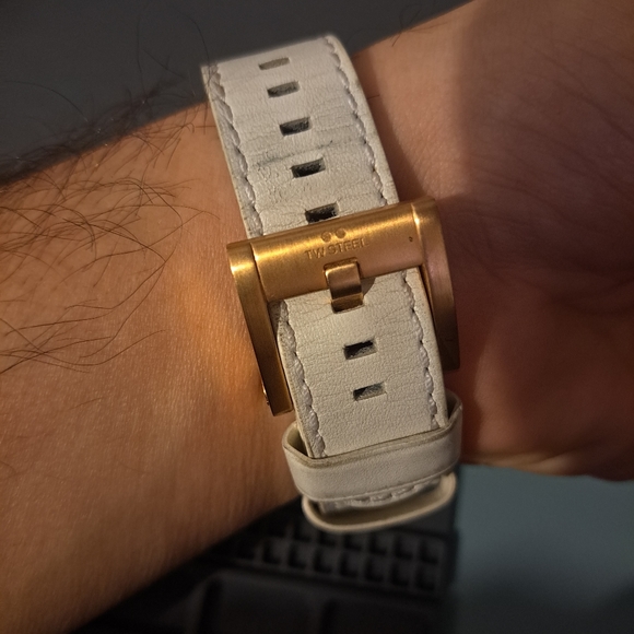 TW STEEL WATCH - Picture 3 of 4